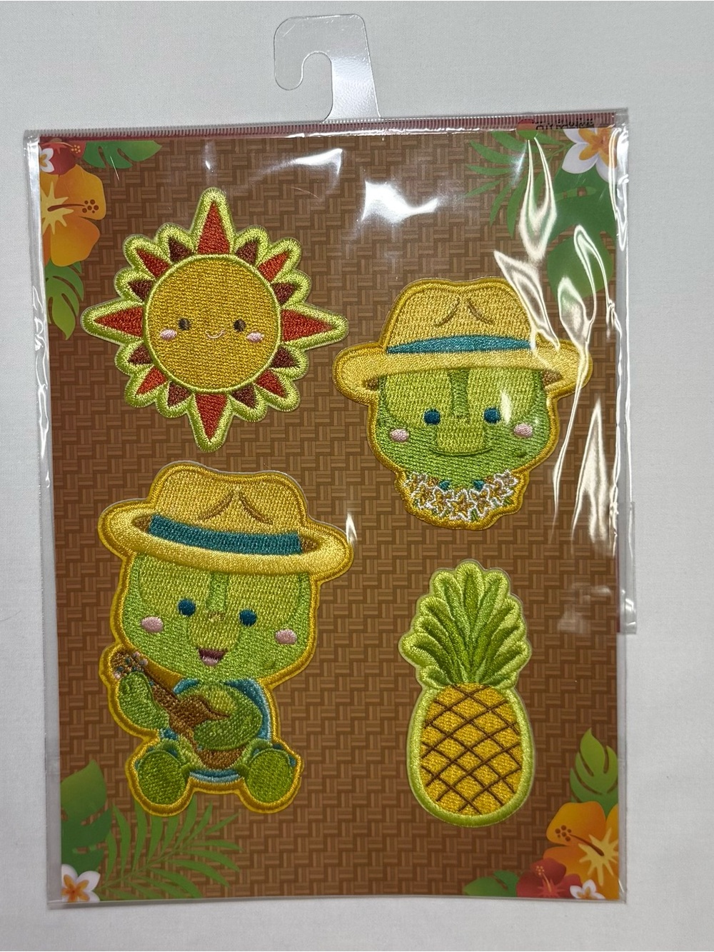 Disney Aulani Resort Olu Mel Patch Set
